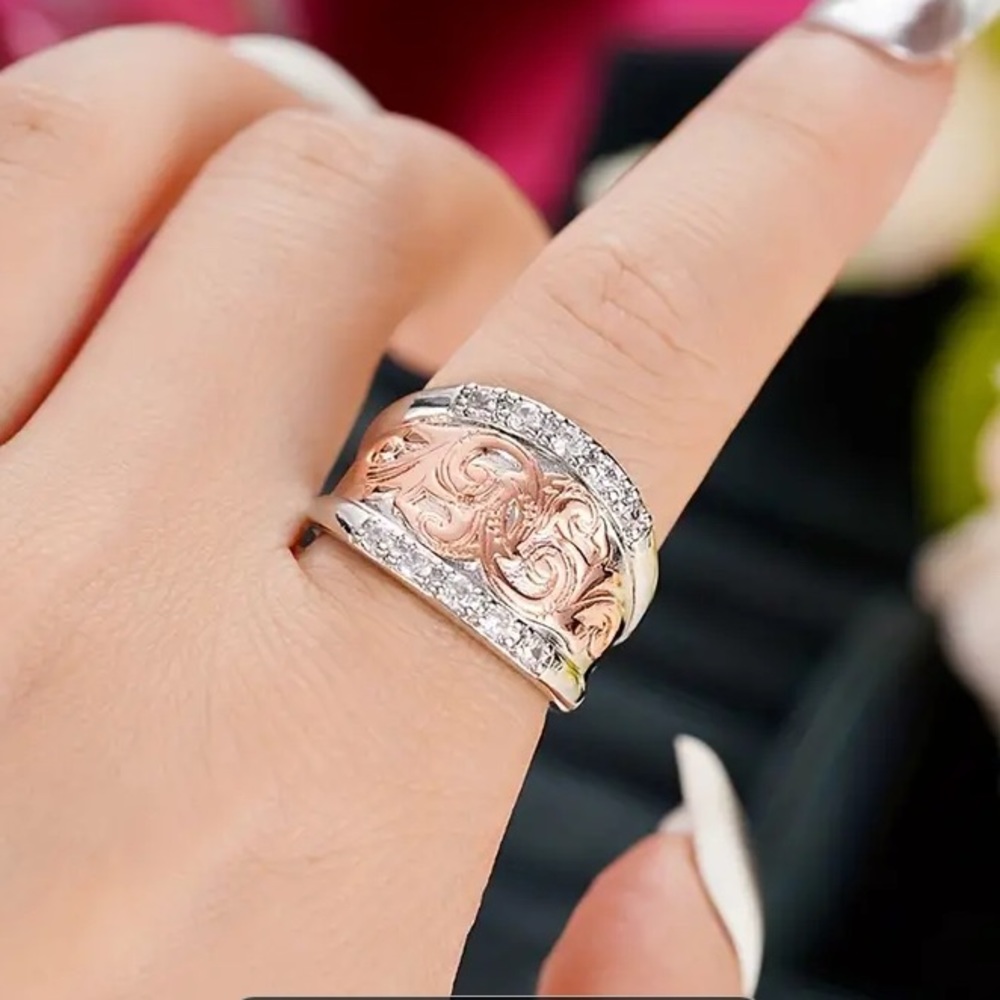 Rose & White Gold Diamond Carved Rin - Picture 1 of 2